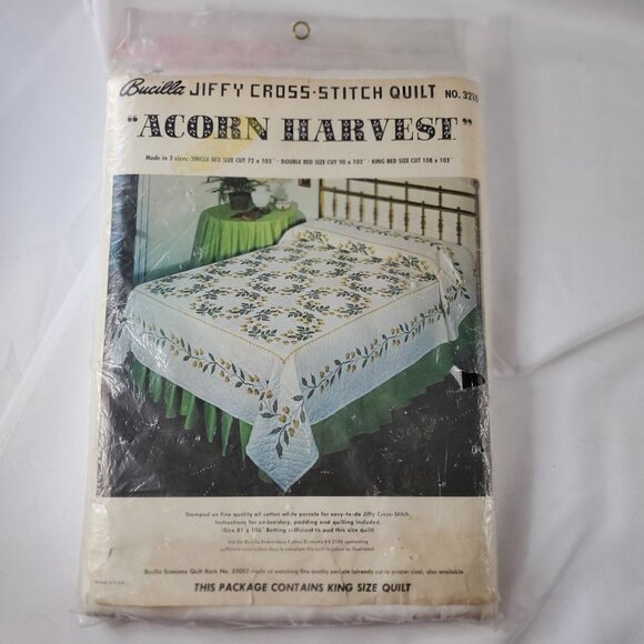 VTG Bucilla Jiffy Cross-Stitch Quilt Kit Acorn Harvest King Size 81" X 108" USA - Picture 1 of 11